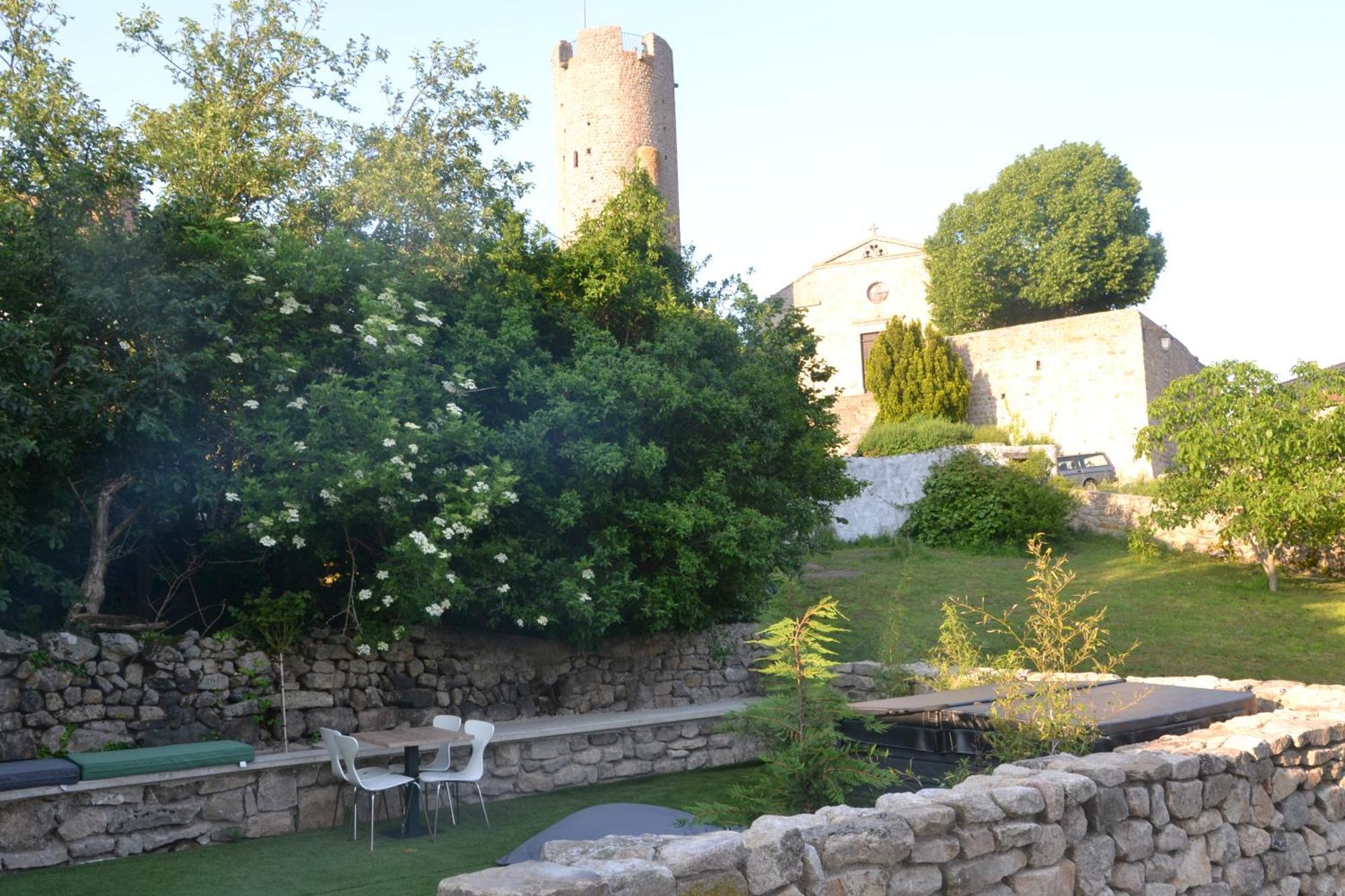 Maisonnette Jardin Jacuzzi Au Coeur De Ferienhaus